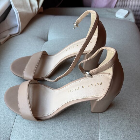 Kelly & Katie Nude heels - Picture 4 of 6